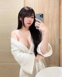 images/album/alicejungxx_alicejungxx_FfrYqb3X7AWkR2iMbdNpeYrXeT2uw3Jimages_(1).jpg